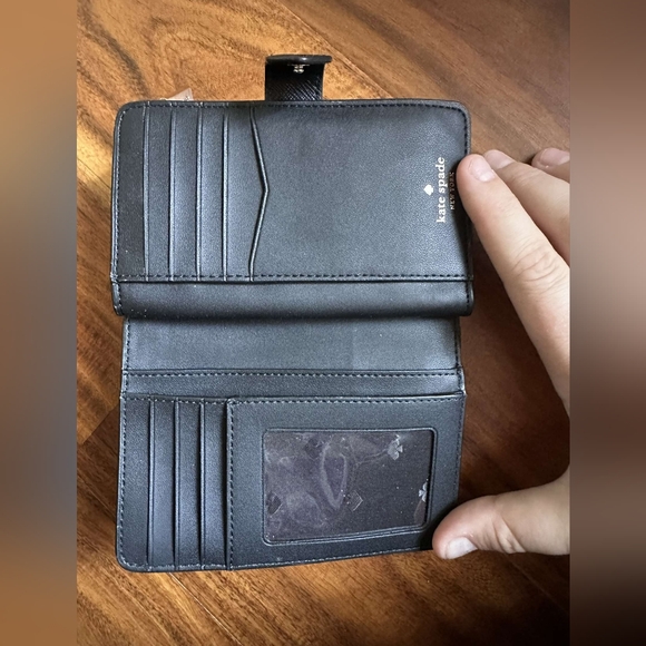 Kate Spade Wallet - Picture 5 of 5
